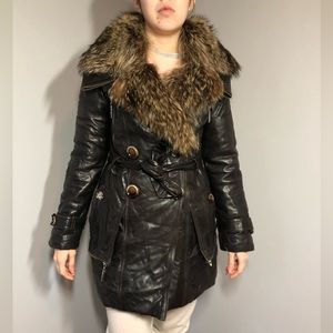 Genuine leather warm winter  jacket with detachable real coyote fur
